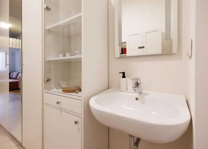 Apartment #alserstreetstay Miniments & 10min To Center